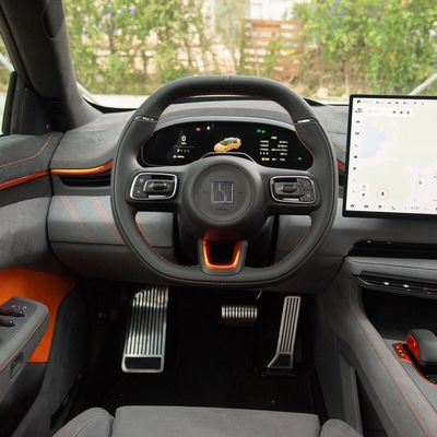 Formulário de Suspensão Frontais Zeekr 001 Z-Sport 4WD Carro Elétrico 100kwh EV Carros Laranja 2023