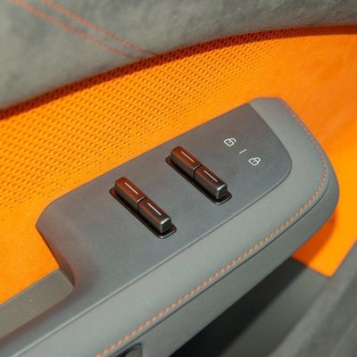 Laranja 2023/2024 Zeekr 001 Carro Elétrico 100kwh EV Z-Sport 4WD Roda Você/Eu/Nós
