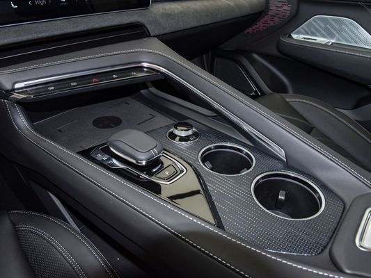 Automóveis elétricos de personalização 2023 Zeekr001 We Awd 140kw Full Configuration Seat No. 5