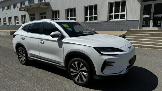 2023 Byd E2 EV Car Luxury Edition Carro elétrico puro com cor branca e direção esquerda