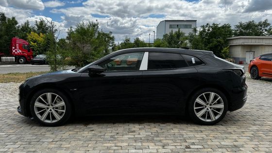 Direção esquerda e sistema de travagem eletromagnético para 2023 Zeekr 001 You versão 100kwh