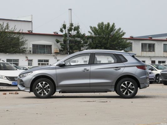 Versão de luxo BYD E2 2023 Carro elétrico com sistema de travagem EPB e 405 km de autonomia