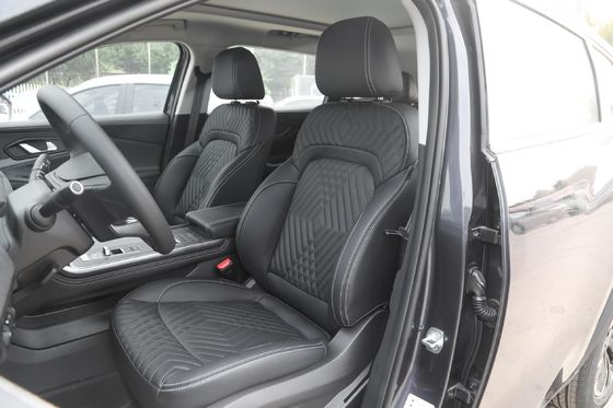 Exeed 2023 300t 2WD com suspensão independente Mcpherson e carroceria fechada
