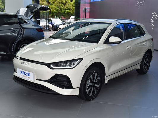 Veículos elétricos 2024 Byd E2 Lux Edition Branco com braço traseiro de tração de tração