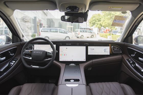 Condição Exeed Range Rover 400t 2WD Starburst 7-seater com sistema de travagem hidráulico
