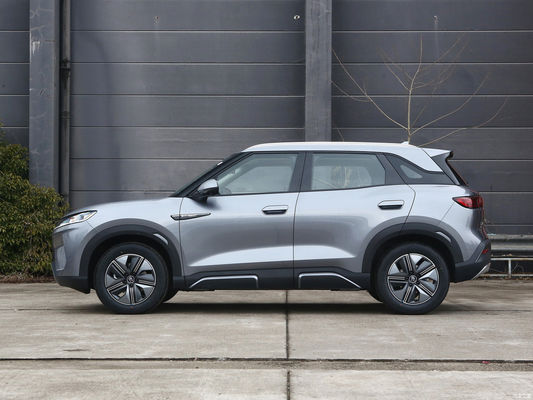 2024 401km Transcendence SUV Cor exterior branca BYD Yuan UP com tecnologia avançada