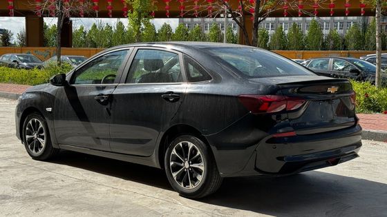 Automóvel de edição híbrida leve de 2024 1,3 t com caixa de velocidades automática e certificação HACCP
