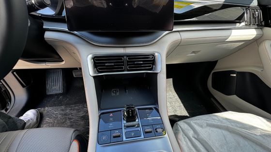 Automóvel de edição híbrida leve de 2024 1,3 t com caixa de velocidades automática e certificação HACCP