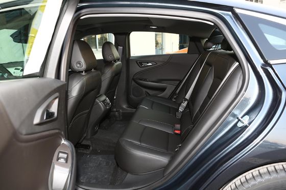 Carro fechado Chevrolet Malibu XL 2023 535t Automático Rui Lian Edição com personalização