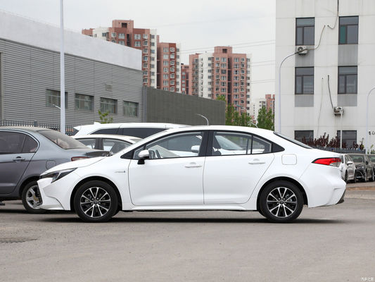 Automóvel 1.8L híbrido de dupla embreagem Toyota Levin Sedan Automóvel a gasolina com opção de personalização