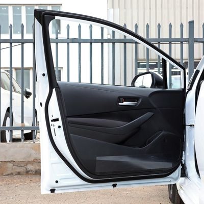 Potência máxima 101kw Hybrid de luxo 1.8L Toyota Levin Smart Car elétrico EV Dois motores