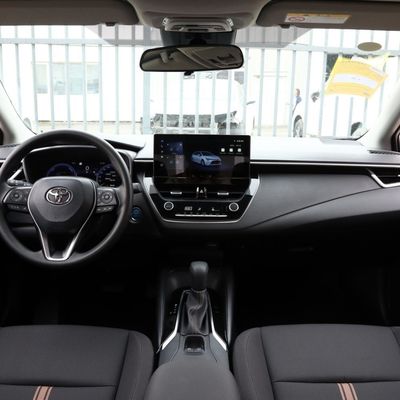 Potência máxima 101kw Hybrid de luxo 1.8L Toyota Levin Smart Car elétrico EV Dois motores