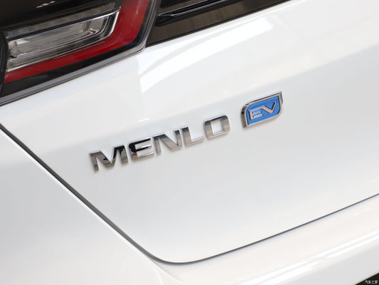 Veículos energéticos 2023 Chevrolet Menlo Ls Plus Edition Carros elétricos compactos com tensão de 48V