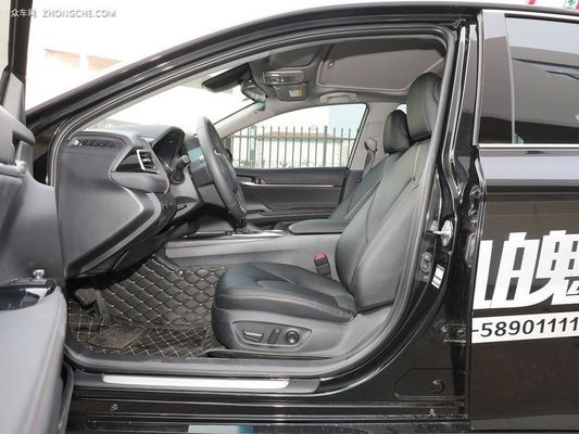 Carro a gasolina de 5 lugares Toyota Camry 2023 2.5q com sistema de travagem Epb a preços acessíveis