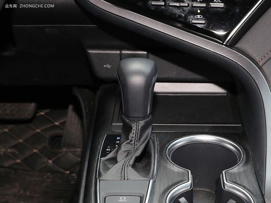 Carro a gasolina de 5 lugares Toyota Camry 2023 2.5q com sistema de travagem Epb a preços acessíveis