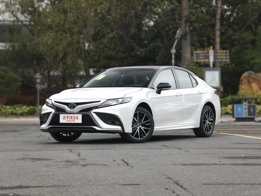 Sedan Toyota Camry 2023 2.5hq Mh EV Dual Engine Carro híbrido Carro a gasolina