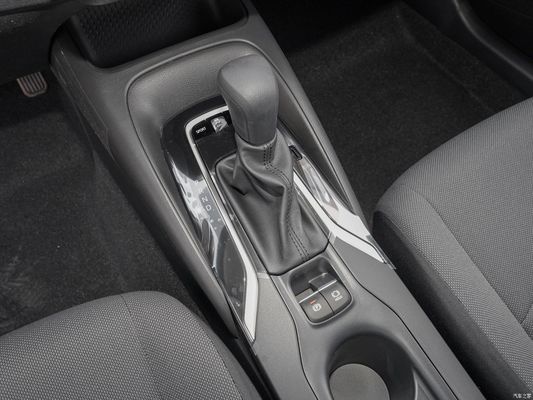 Toyota Corolla 2021 TNGA CVT Elite Edition Automóvel a gasolina espaçoso e confortável