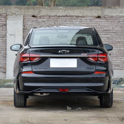 2024 Chevrolet Monza 1.3t Versão automática Carro híbrido com preto
