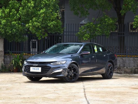 Chevrolet Malibu XL 2023 Redline 2.0t Automático versão inteligente para personalização
