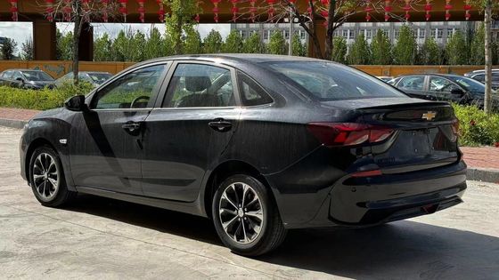 Potência máxima 120kw 4656mm*1798mm*1465mm Chevrolet Monza 2024 modelo 1.3t Versão híbrida
