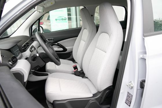 2022 White Jade Edition Leapmotor T03 com 5 lugares 5050x1902x1509