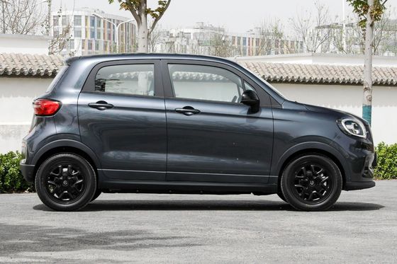 Leapmotor T03 403 Smart Edition Carro 200kw 5 lugares Transporte sustentável