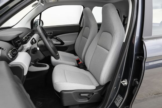 Leapmotor T03 403 Smart Edition Carro 200kw 5 lugares Transporte sustentável