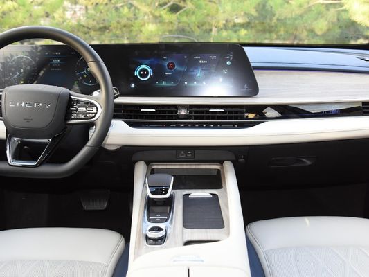 Chery Arrizo 8 1.6t DCT Veículo a gasolina Tipo de energia e sistema de travagem EPB
