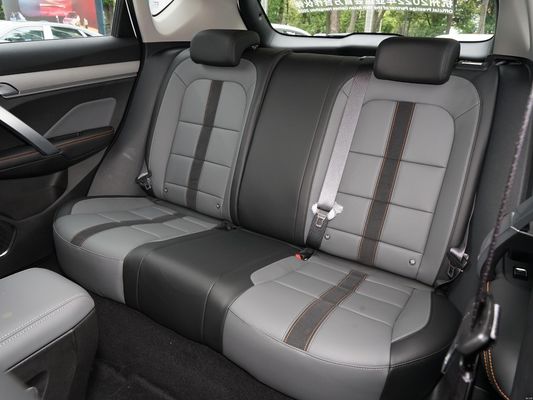 Geely Coolray 95800 1.5t DCT Diamond Edition 2023 Carro a gasolina para preparação Kg 1340