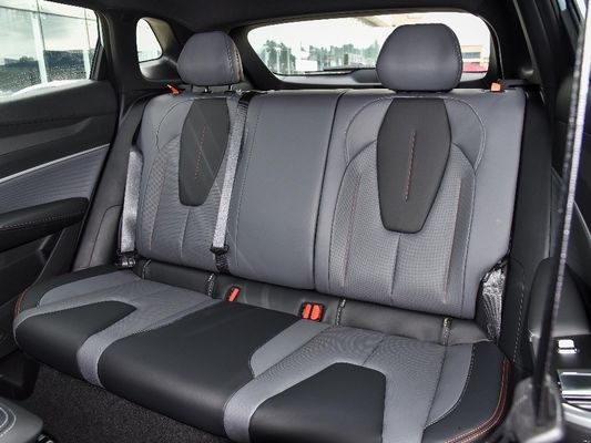 Disposição 1000-1600CC Geely Altas PRO Boyue Cool 1.5td Zhilian SUV Carro a gasolina