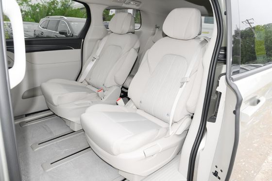MPV Buick Gl8 2023 Land Business Cabin Comfort Edition com 8 assentos e caixa de velocidades manual
