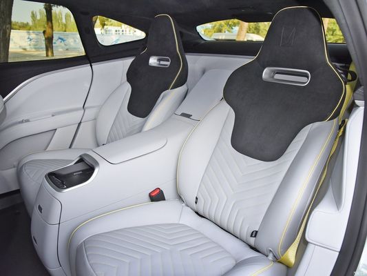 SUV elétrico 2022 Long Range Dual Motor Versão de luxo de 4 lugares Tecnologia líder