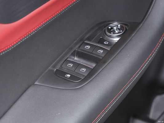 Chery Tiggo7 Shenxing Edição 1.5t CVT Shenxing No. 1 Carro Carro de gasolina 4500*1842*1746