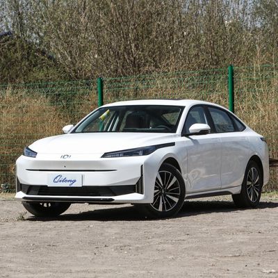 Qiyuan A06 Hotsales Carros híbridos com certificação Mgnt e sistema de travagem hidráulico