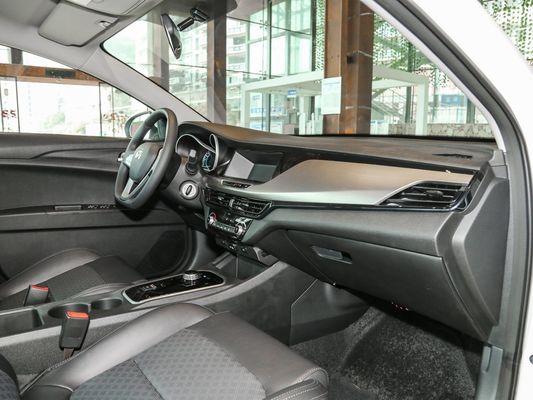 Suspensão independente Mcpherson e velocidade máxima de 145 km/h 2022 Changan Eado EV460 EV Car