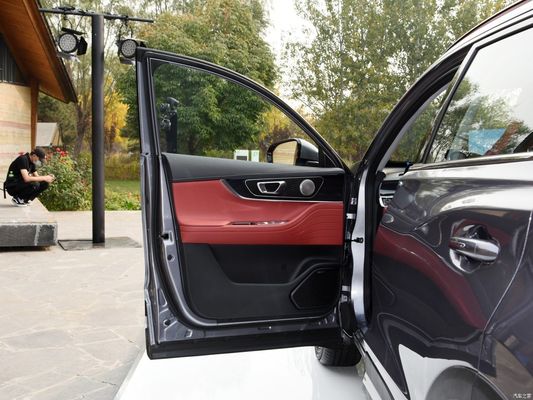 Chery Tiggo 7 Plus 1.5t CVT Versão de luxo de direção esquerda Carro com design de ponta