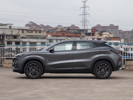 Changan Uni-T Gasoline 2023 1.5t Excellent Type Car com sistema de travagem eletromagnético