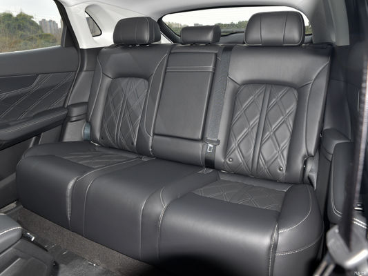 Changan Uni-K 2.0t 4WD Yuexiang SUV Carro a gasolina com 4865*1948*1690 Tamanho