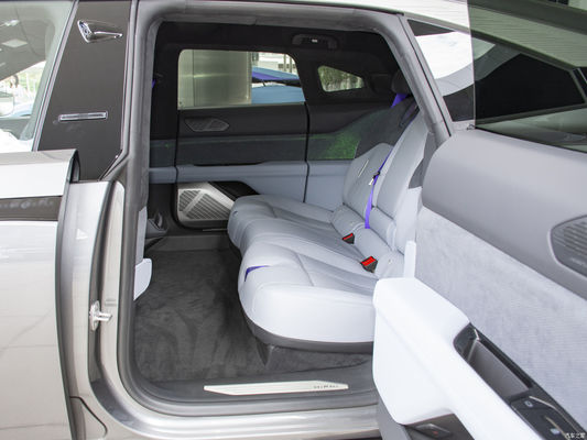Forma de suspensão traseira Multi-Link Suspensão independente 48V Hiphi Z 4seats Sedan EV