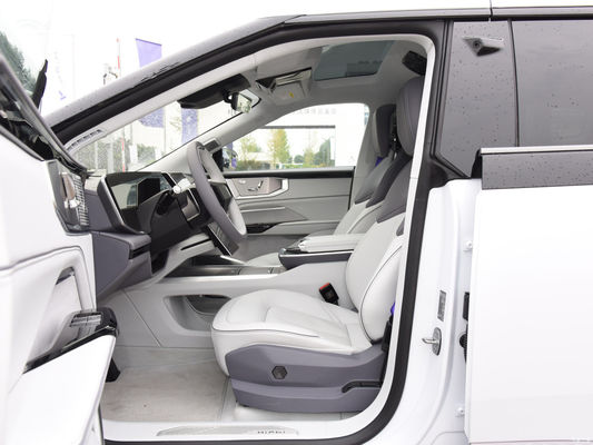 Hiphi Y Carro Elétrico SUV 5 Assentos 810km Long Range e estrutura SUV para versatilidade