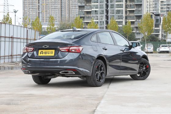 Chevrolet Malibu XL 2022 Redline 550t Rui Zhi Edition com direção esquerda 4933x1854x1473