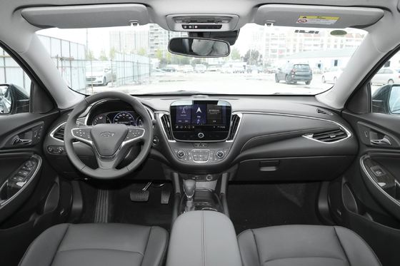 Chevrolet Malibu XL 2022 Redline 550t Rui Zhi Edition com direção esquerda 4933x1854x1473