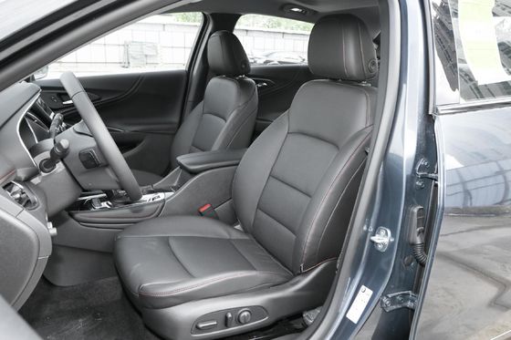 Chevrolet Malibu XL 2022 Redline 550t Rui Zhi Edition com direção esquerda 4933x1854x1473