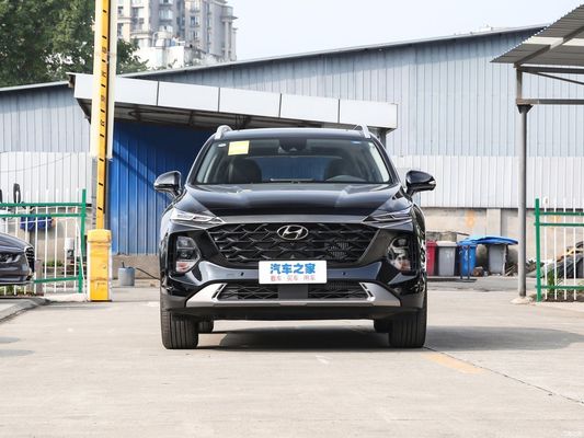 Direção à esquerda 2023 Hyundai Santafe Traveller 380t Gdi 4WD Lux Htrac versão 6 lugares