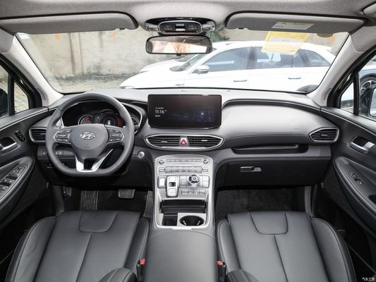 Direção à esquerda 2023 Hyundai Santafe Traveller 380t Gdi 4WD Lux Htrac versão 6 lugares