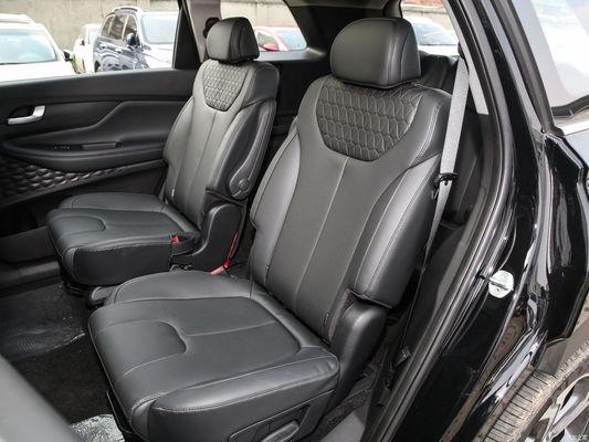 Direção à esquerda 2023 Hyundai Santafe Traveller 380t Gdi 4WD Lux Htrac versão 6 lugares
