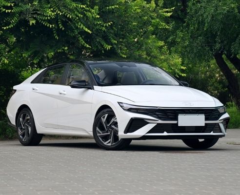 2023 Hyundai Elantra 1.5L CVT Sedan Direção esquerda e suspensão independente Mcpherson
