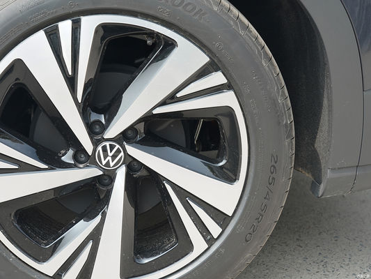 Tipo de carroceria fechada ID6 PRO SUV de longa duração com cilindrada 1600-2500cc