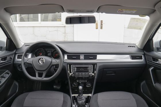 2019 VW Bora Legend Auto Fashion Carros a gasolina 4562x1793x1468 com tipo de energia gasolina