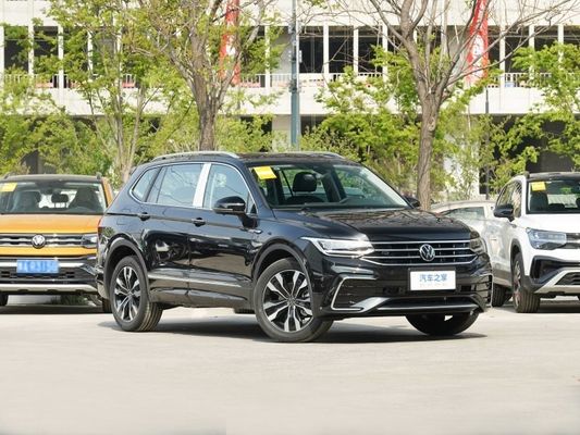 SUV 2023 Volkswagen Tiguan L 380tsi 4WD Automático R-Line Enjoyment Edition 7 lugares